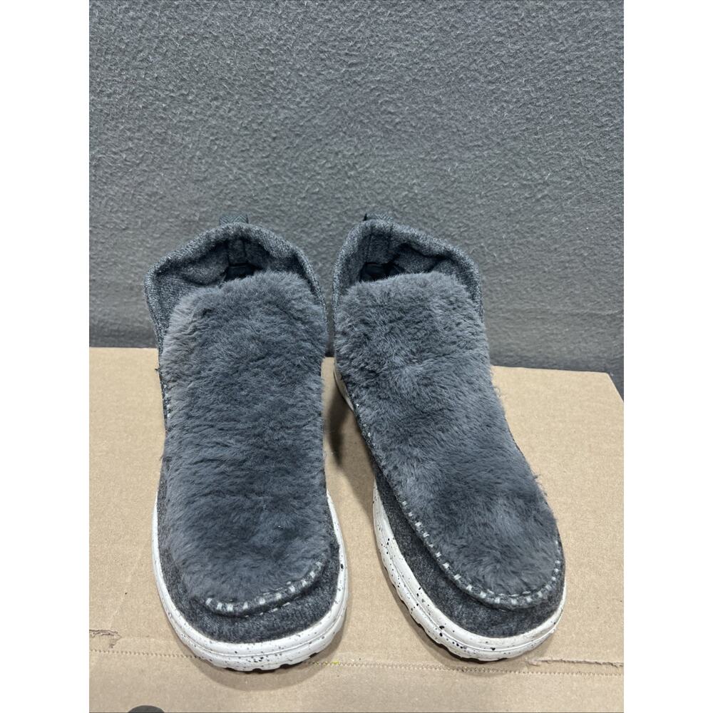 Hey Dude Wendy Faux Fur Boots in a Charcoal Grey Womens Size 10 - Picture 3 of 9